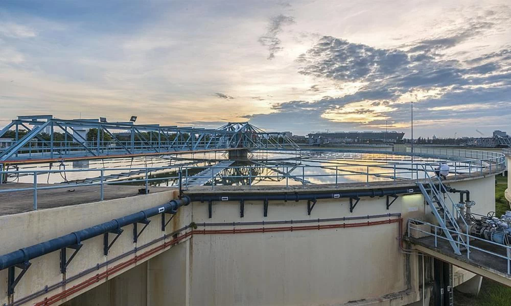 Οι περιοχές στις οποίες μειώθηκε σημαντικά το ιικό φορτίο στα λύματα